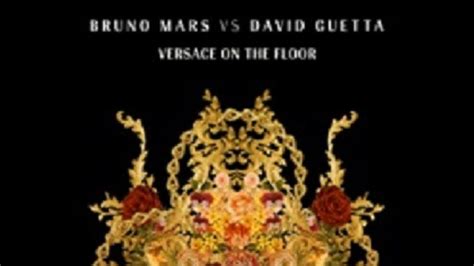 Testo e traduzione Versace On The Floor 